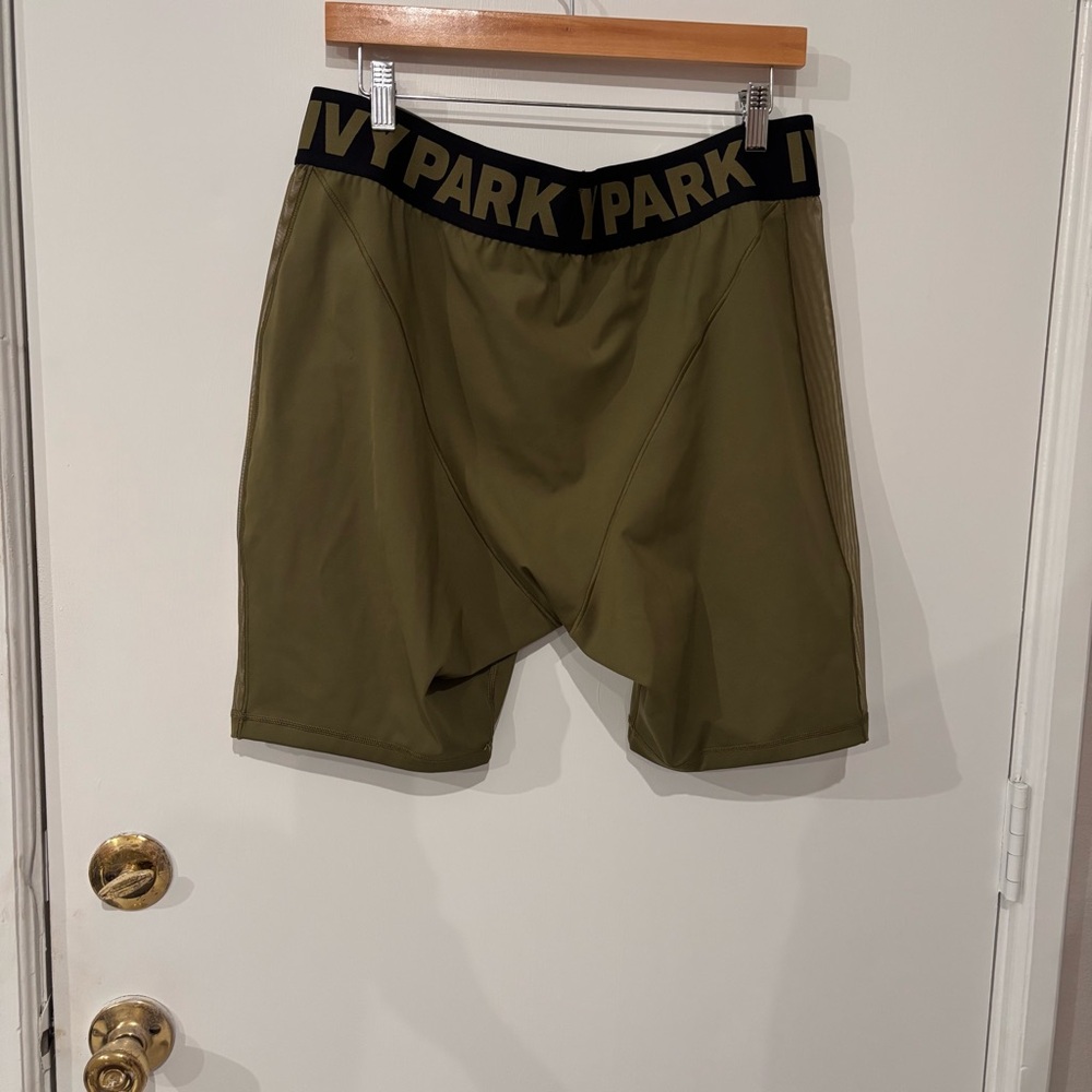NWT Adidas IVY PARK Peloton Cycling Shorts 3X Focus Olive/Black - Picture 4 of 10